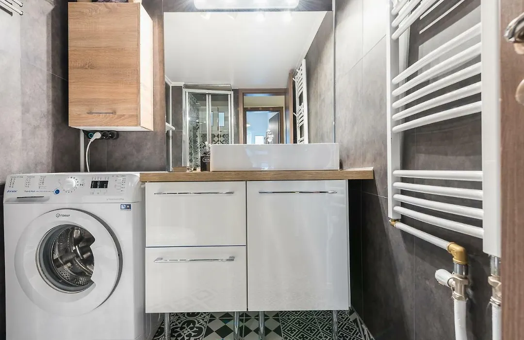 Athens Mini Suite-1